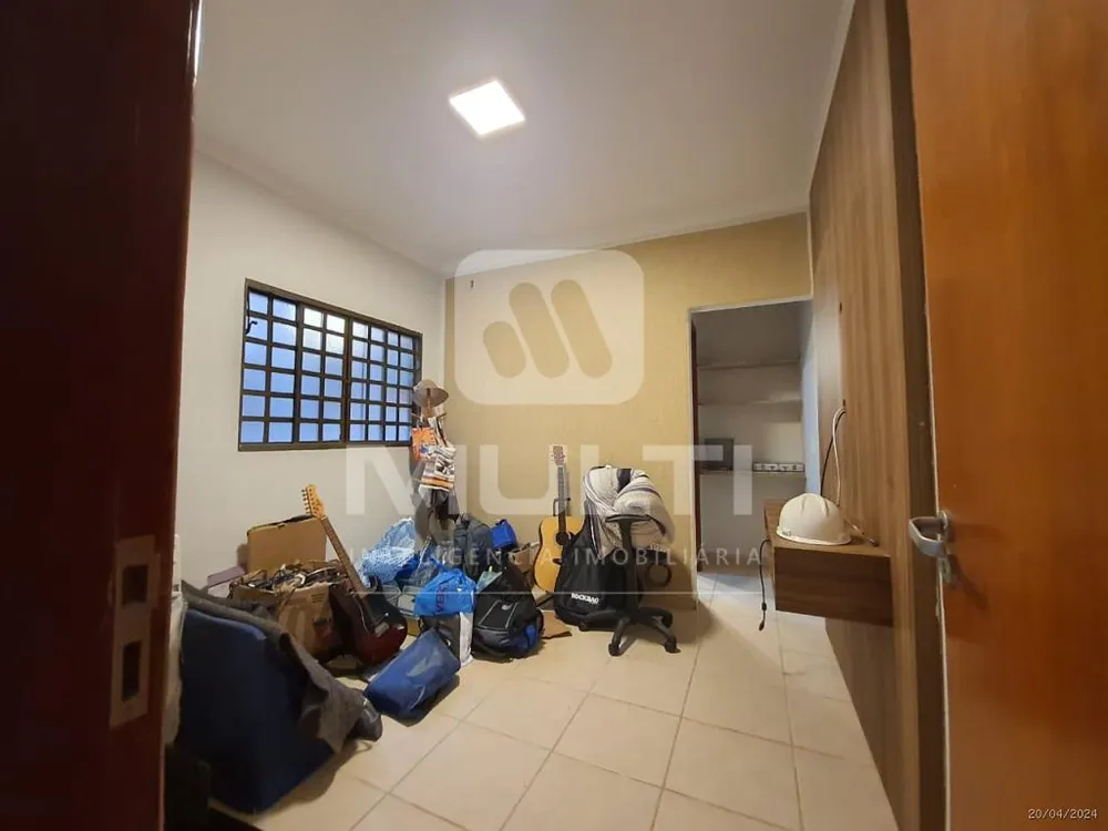 Casa, 3 quartos, 200 m² - Foto 5