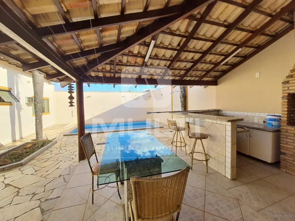 Casa, 3 quartos, 200 m² - Foto 12