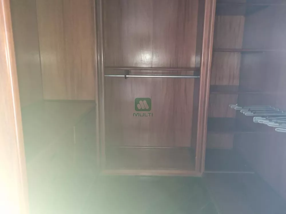 Apartamento à venda com 3 quartos, 130m² - Foto 10