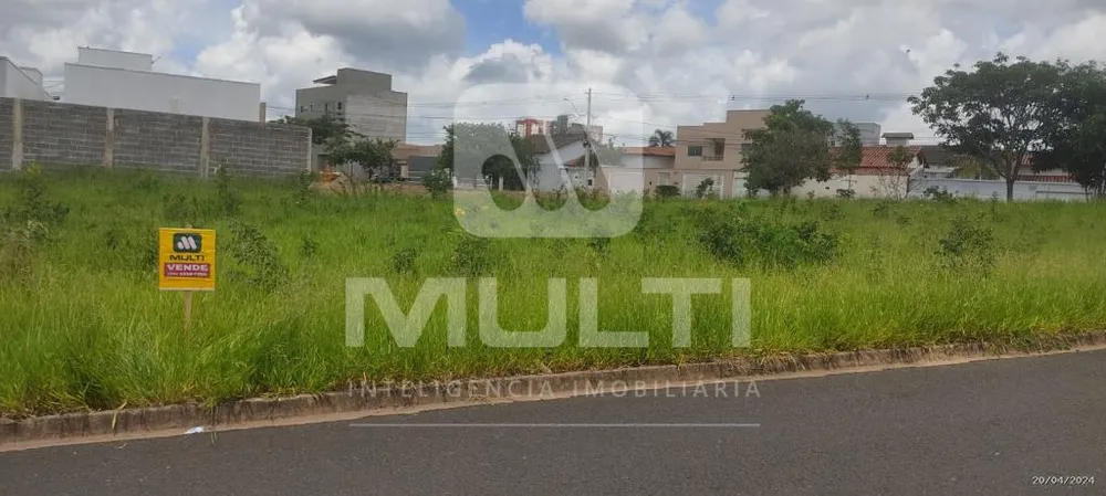 Casa, 2 quartos, 200 m² - Foto 1