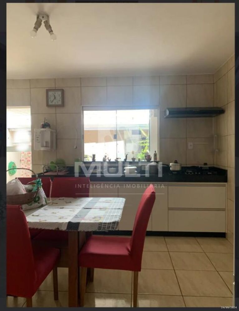 Casa, 3 quartos, 197 m² - Foto 3