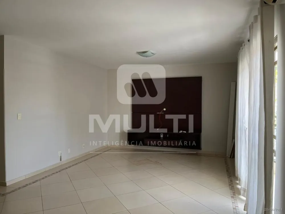 Apartamento, 3 quartos, 108 m² - Foto 2