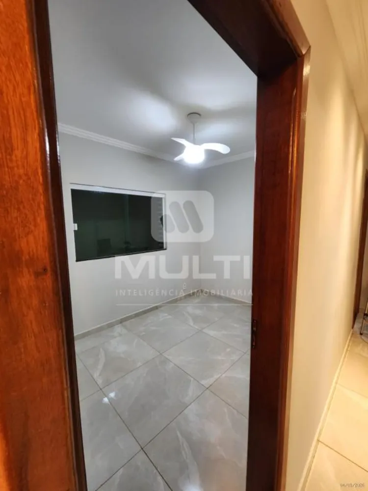 Casa, 4 quartos, 200 m² - Foto 3