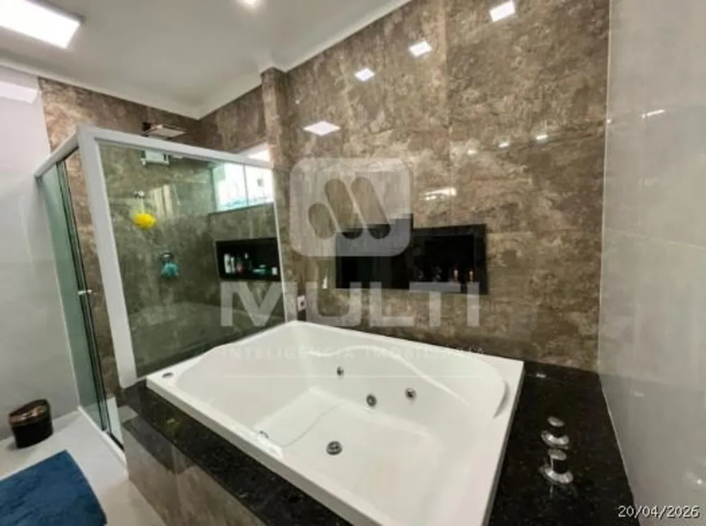 Casa, 3 quartos, 201 m² - Foto 6