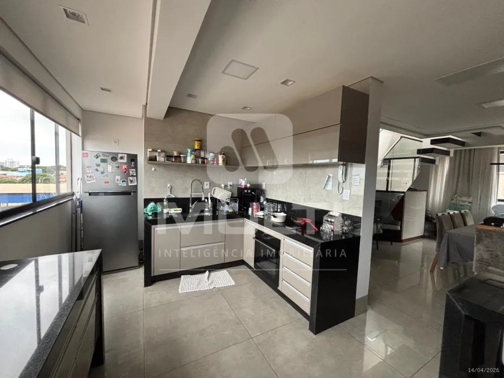 Cobertura, 3 quartos, 182 m² - Foto 7