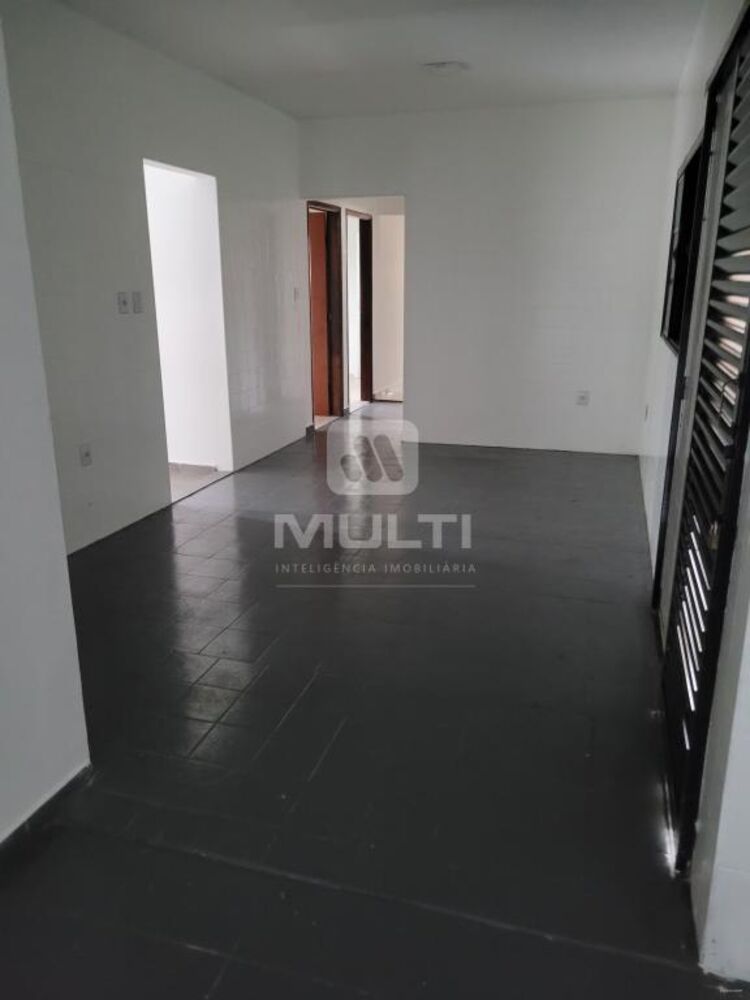 Casa à venda com 4 quartos, 206m² - Foto 7