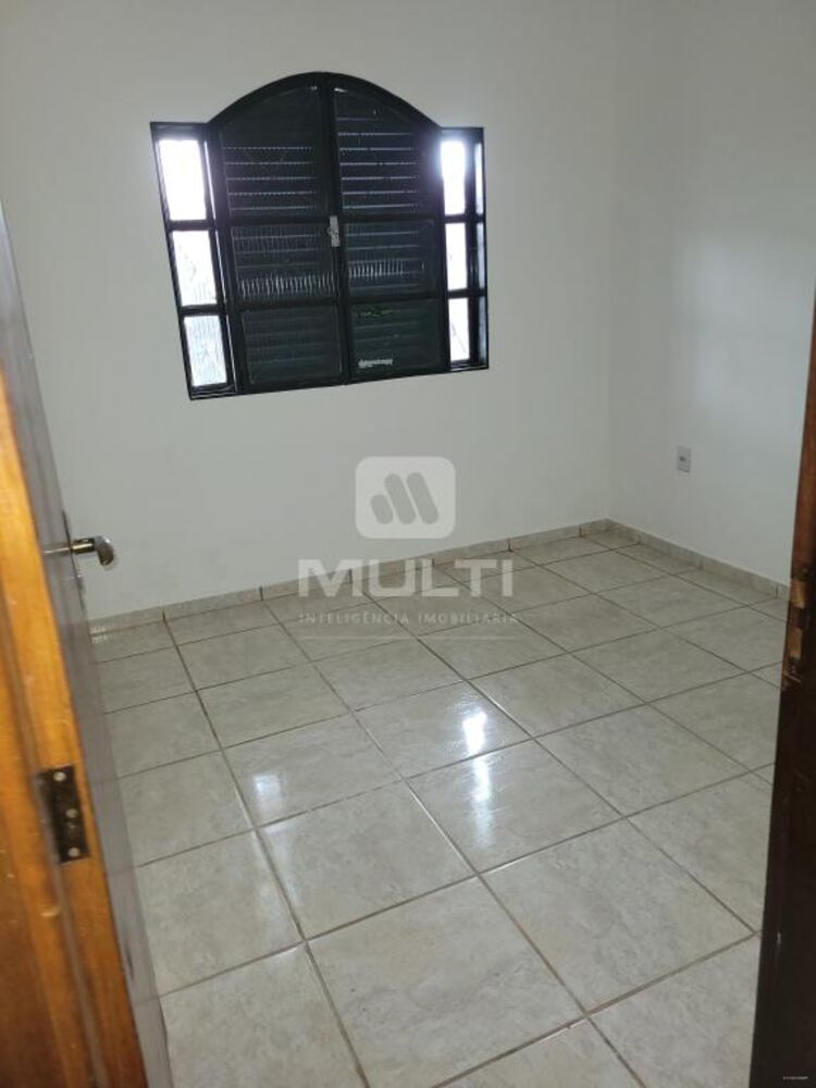 Casa à venda com 4 quartos, 206m² - Foto 10