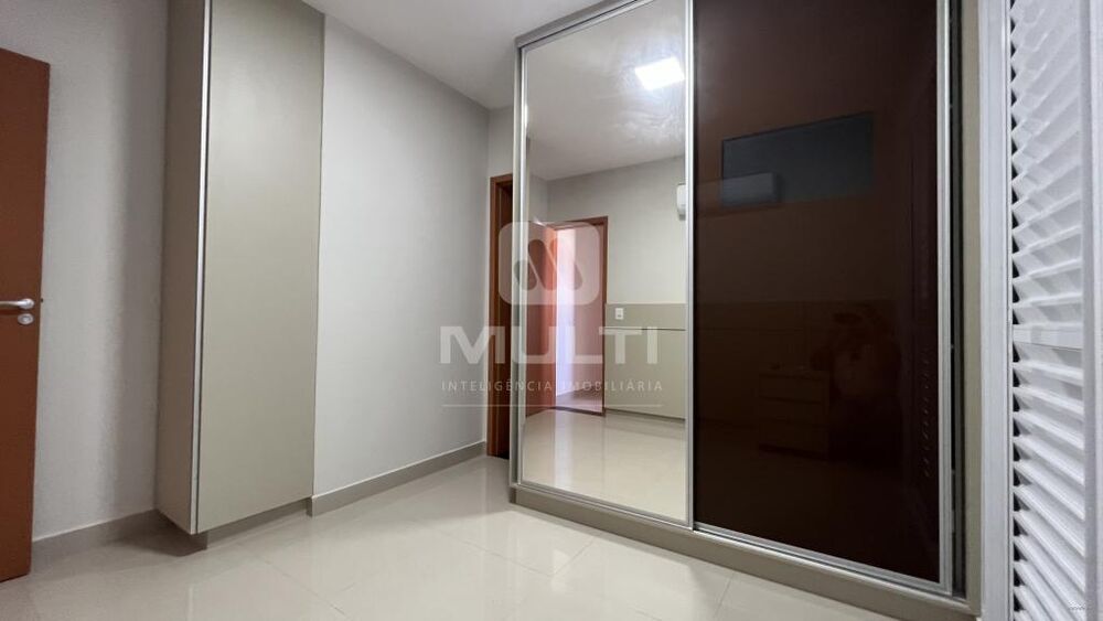 Apartamento à venda com 2 quartos, 86m² - Foto 3
