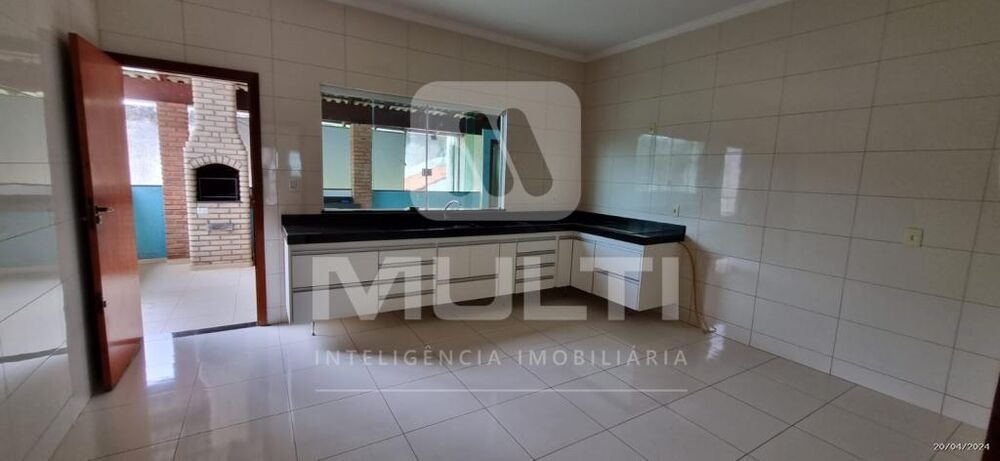 Casa, 3 quartos, 216 m² - Foto 18