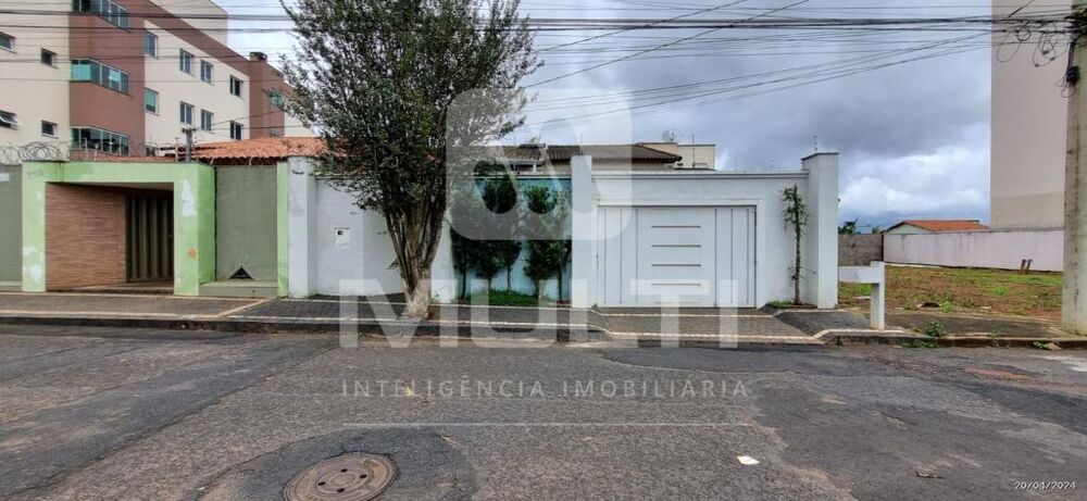 Casa, 3 quartos, 216 m² - Foto 24