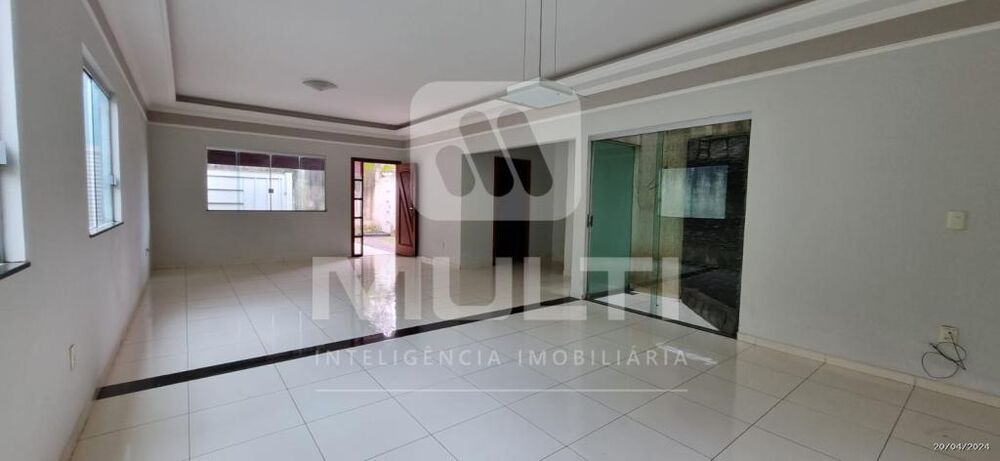 Casa, 3 quartos, 216 m² - Foto 11