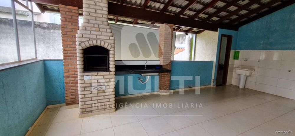 Casa, 3 quartos, 216 m² - Foto 2