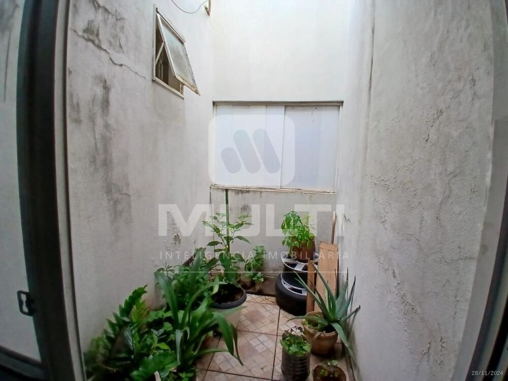 Casa, 2 quartos, 180 m² - Foto 23