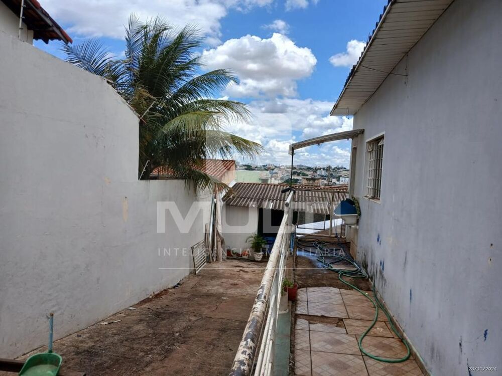 Casa, 2 quartos, 180 m² - Foto 34