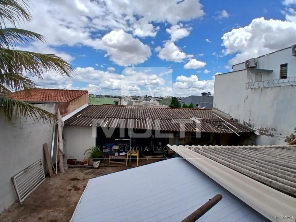 Casa, 2 quartos, 180 m² - Foto 17