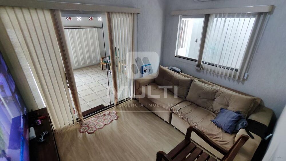 Casa, 3 quartos, 153 m² - Foto 1