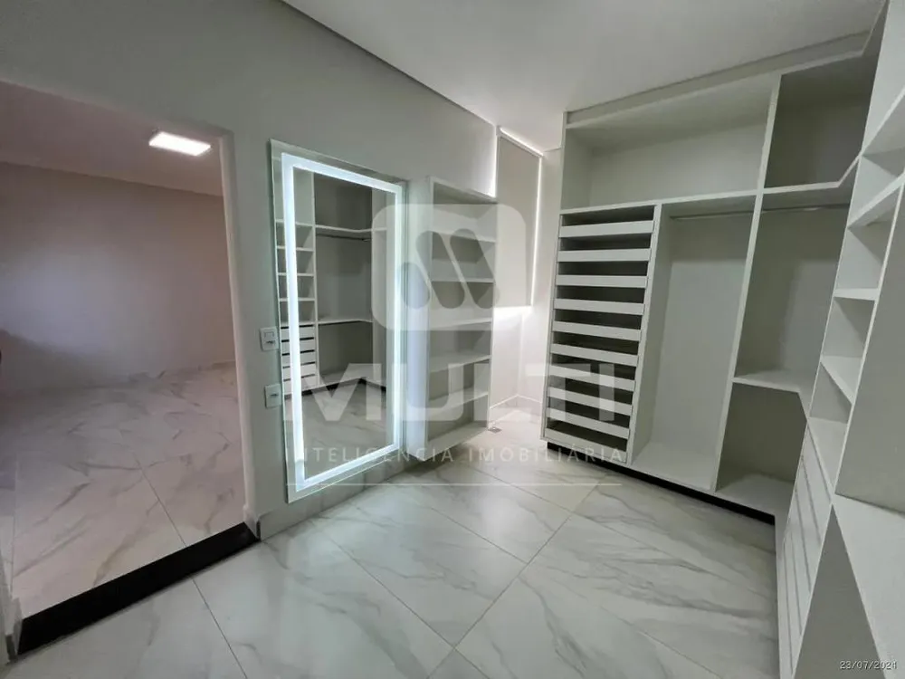 Cobertura, 3 quartos, 230 m² - Foto 4