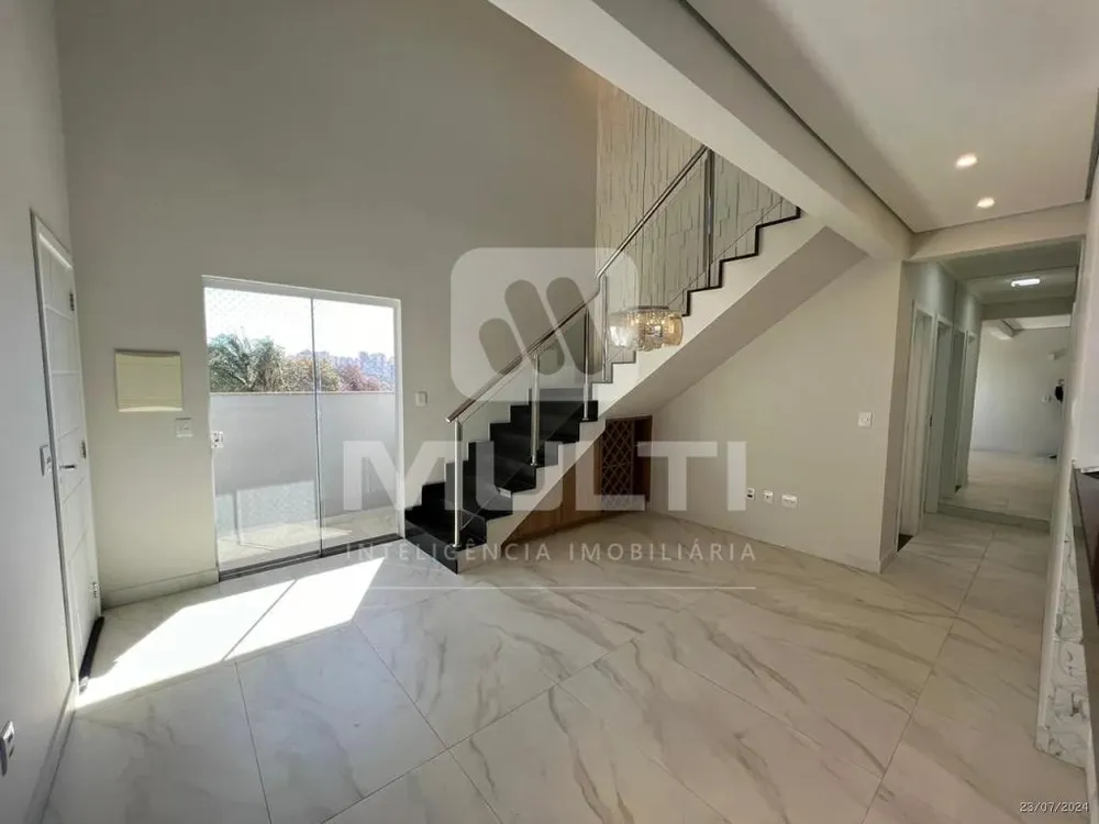 Cobertura, 3 quartos, 230 m² - Foto 1