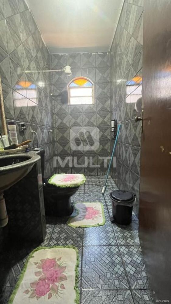 Casa, 5 quartos, 200 m² - Foto 2