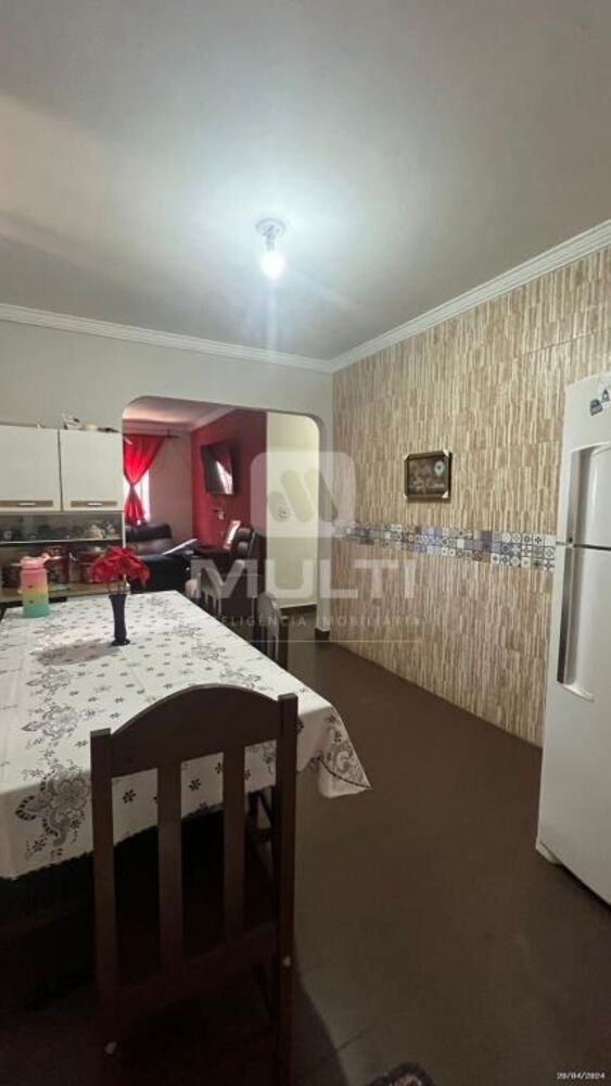 Casa, 5 quartos, 200 m² - Foto 25