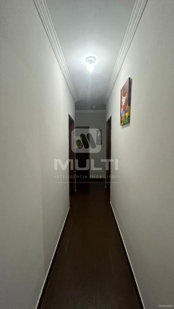 Casa, 5 quartos, 200 m² - Foto 3