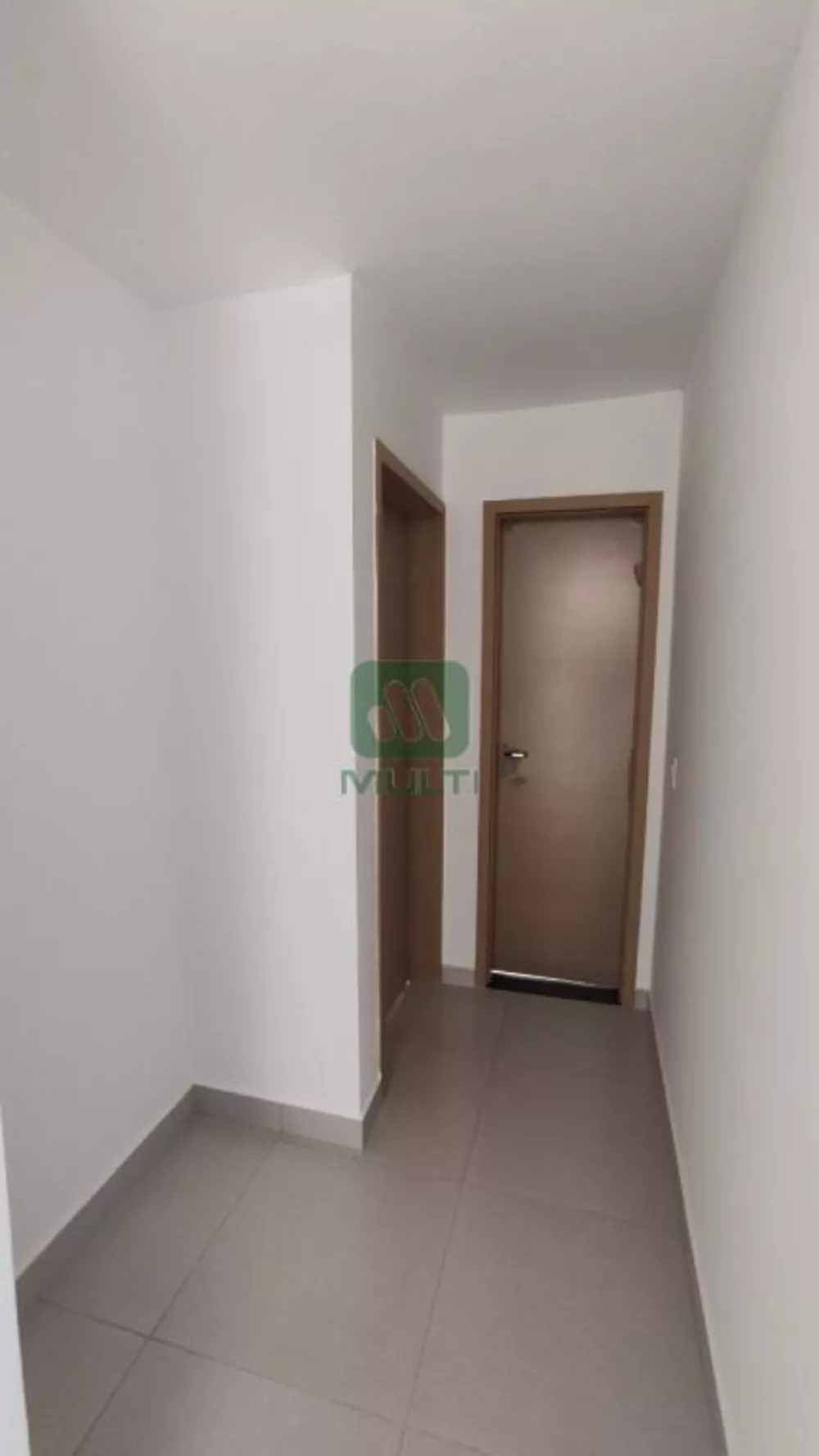 Casa à venda com 3 quartos, 170m² - Foto 3