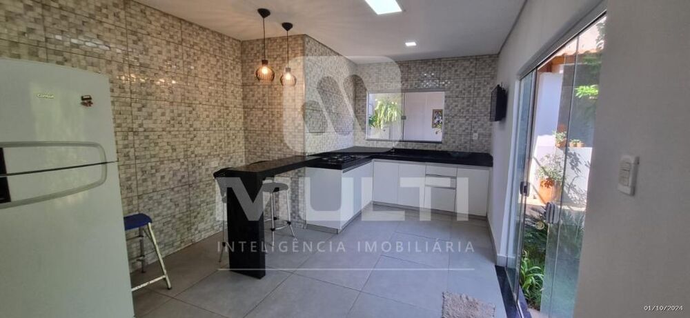 Casa, 4 quartos, 151 m² - Foto 3