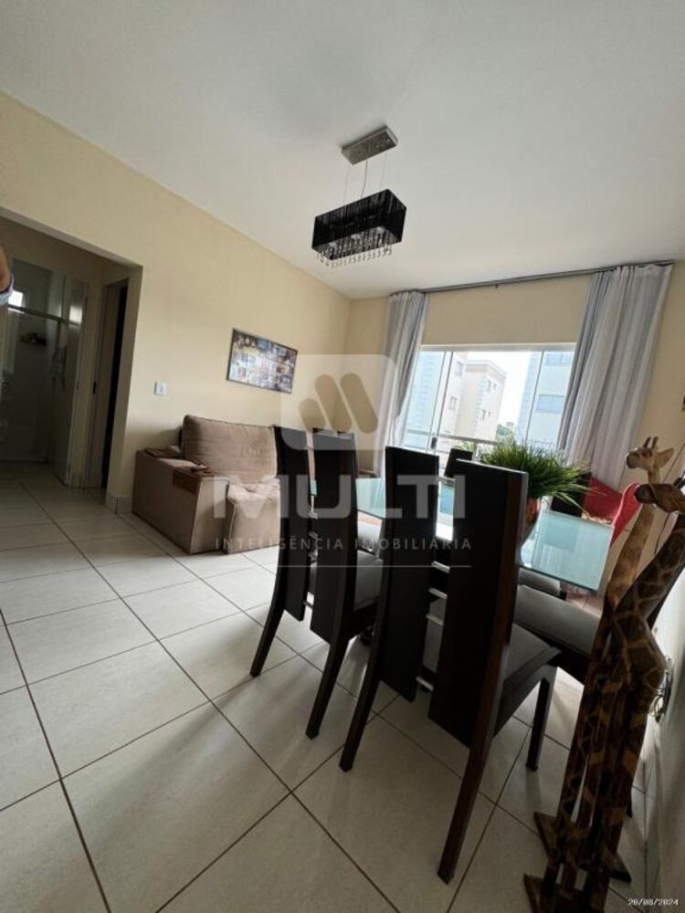 Apartamento à venda com 2 quartos, 51m² - Foto 1