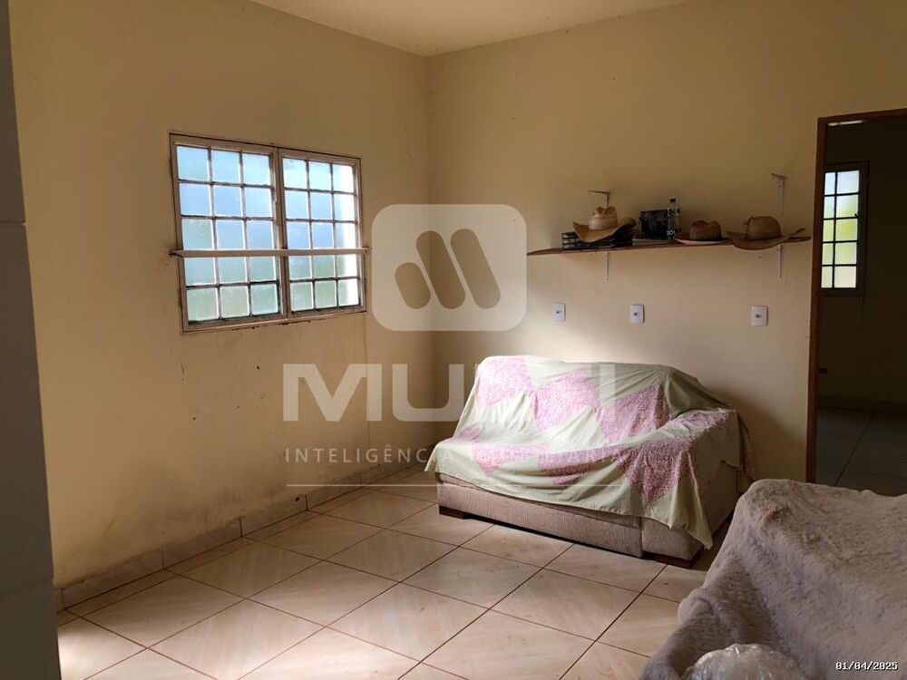 Chácara à venda com 4 quartos, 280m² - Foto 4