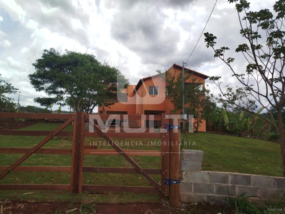 Chácara à venda com 4 quartos, 280m² - Foto 7