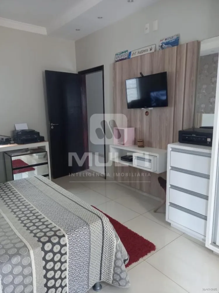 Casa, 3 quartos, 250 m² - Foto 5