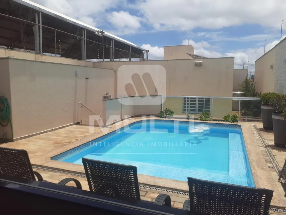 Casa, 3 quartos, 250 m² - Foto 12