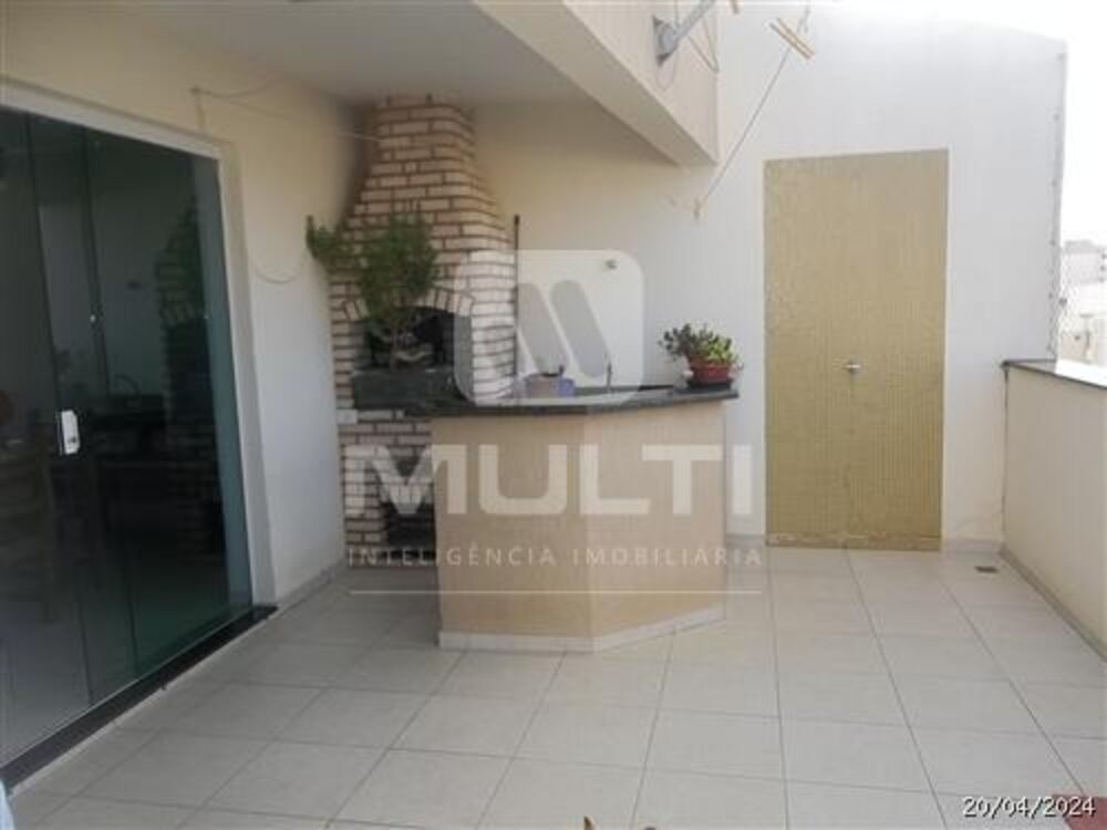 Cobertura, 4 quartos, 204 m² - Foto 2