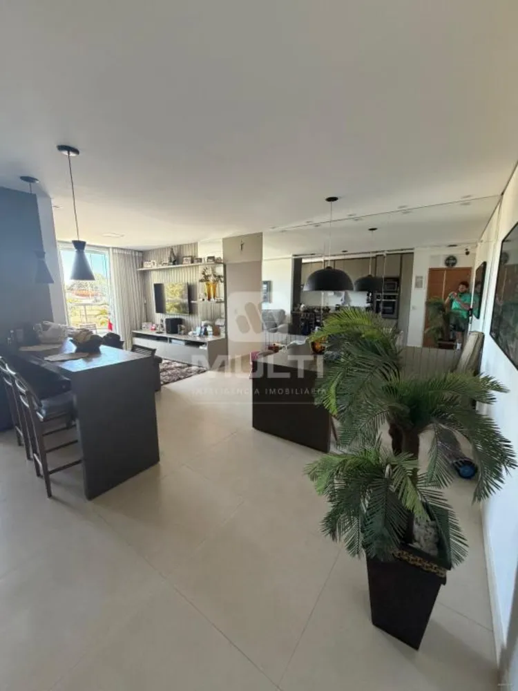 Apartamento, 3 quartos, 94 m² - Foto 1