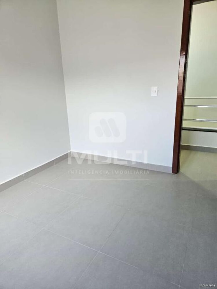 Casa, 3 quartos, 152 m² - Foto 3