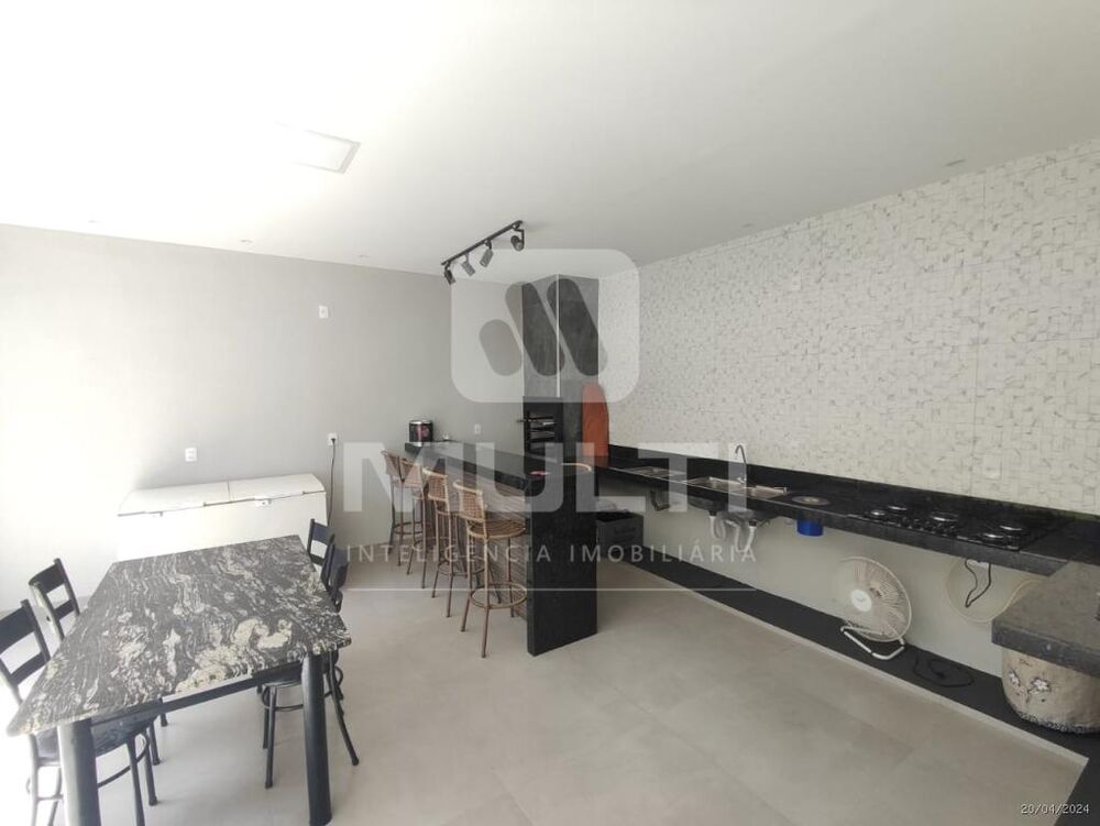 Casa, 4 quartos, 345 m² - Foto 14