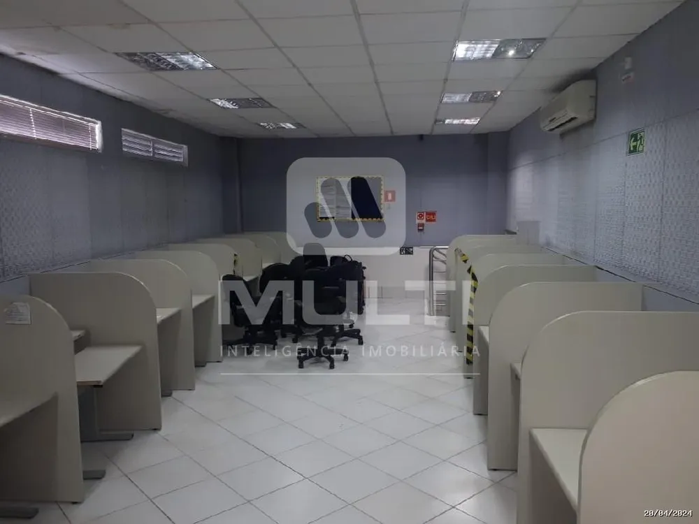 Prédio Inteiro, 640 m² - Foto 10