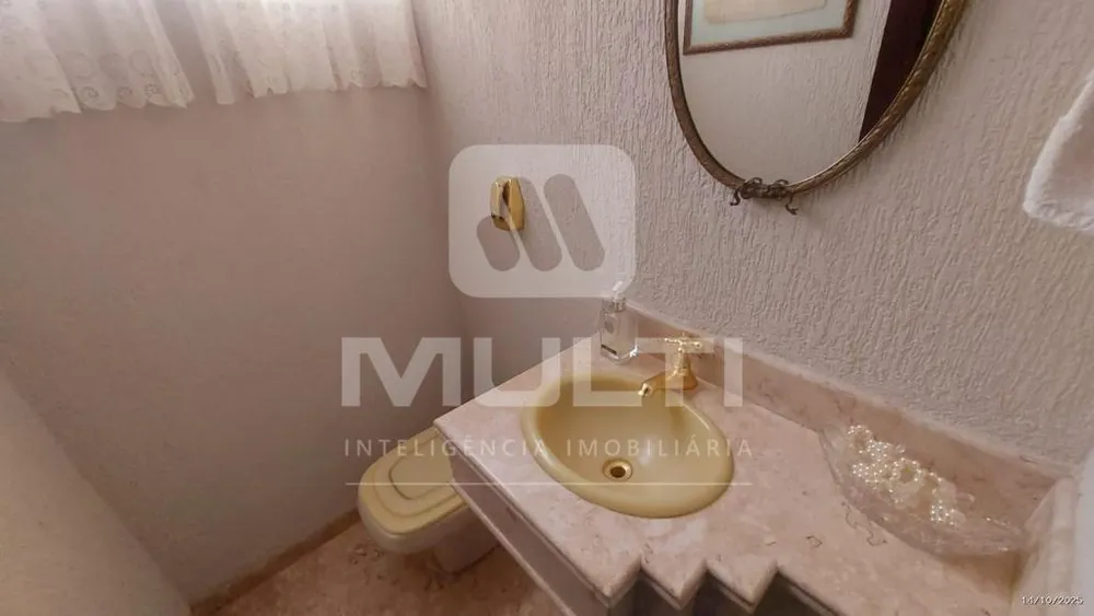 Casa, 3 quartos, 236 m² - Foto 3