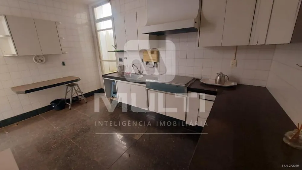 Casa, 3 quartos, 236 m² - Foto 4
