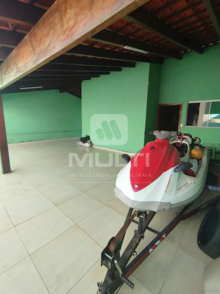 Casa, 3 quartos, 250 m² - Foto 6