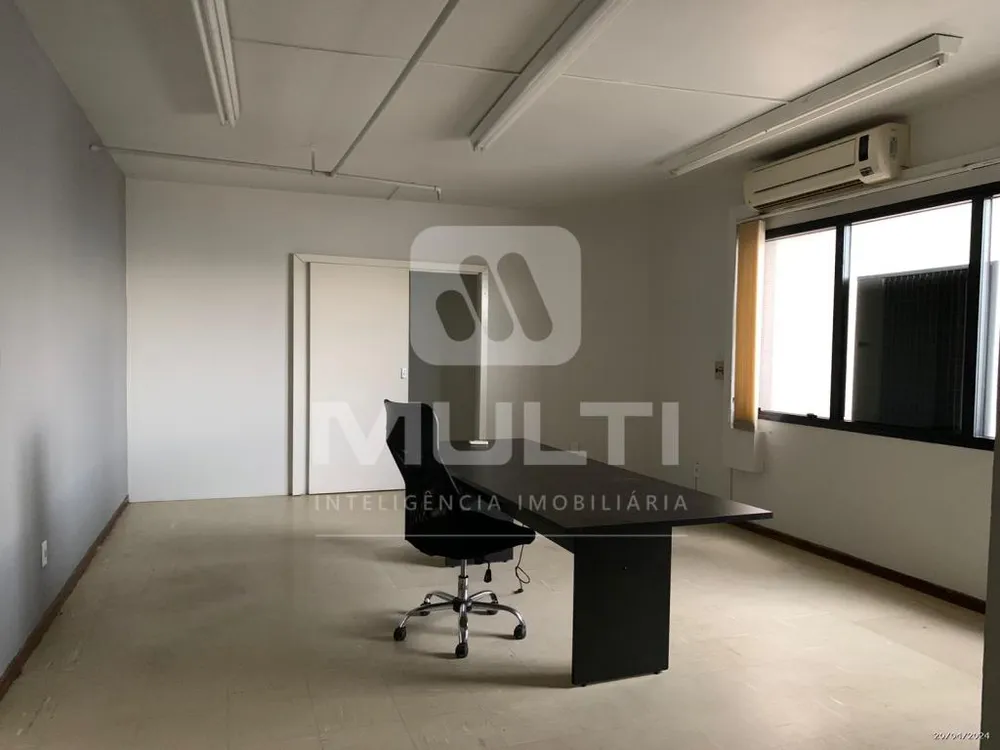 Cobertura, 3 quartos, 207 m² - Foto 4