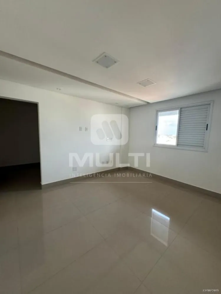 Cobertura, 3 quartos, 207 m² - Foto 6