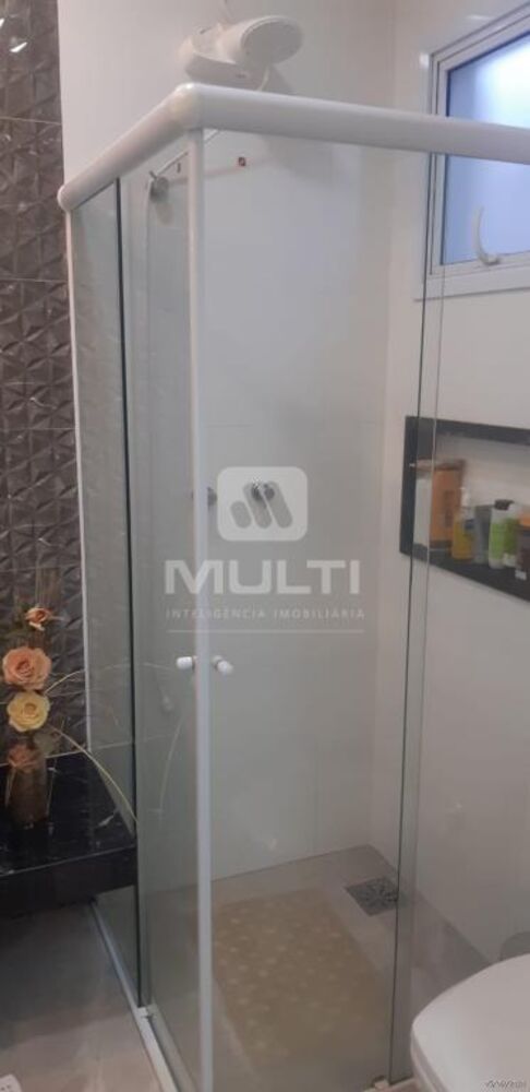 Casa à venda com 3 quartos, 300m² - Foto 28