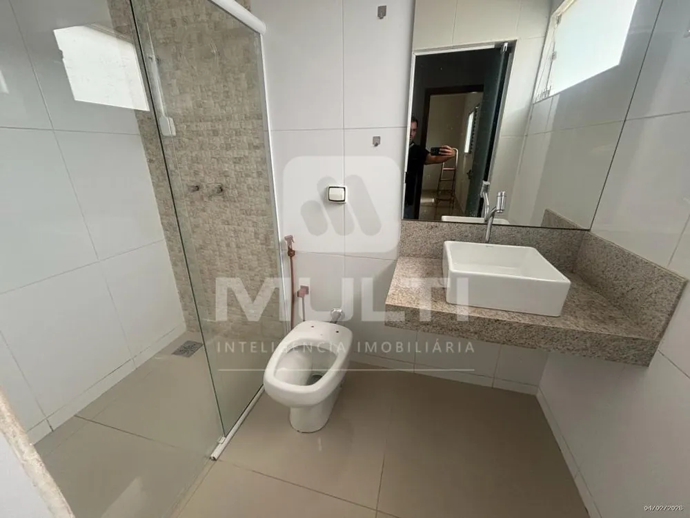 Casa, 4 quartos, 225 m² - Foto 6