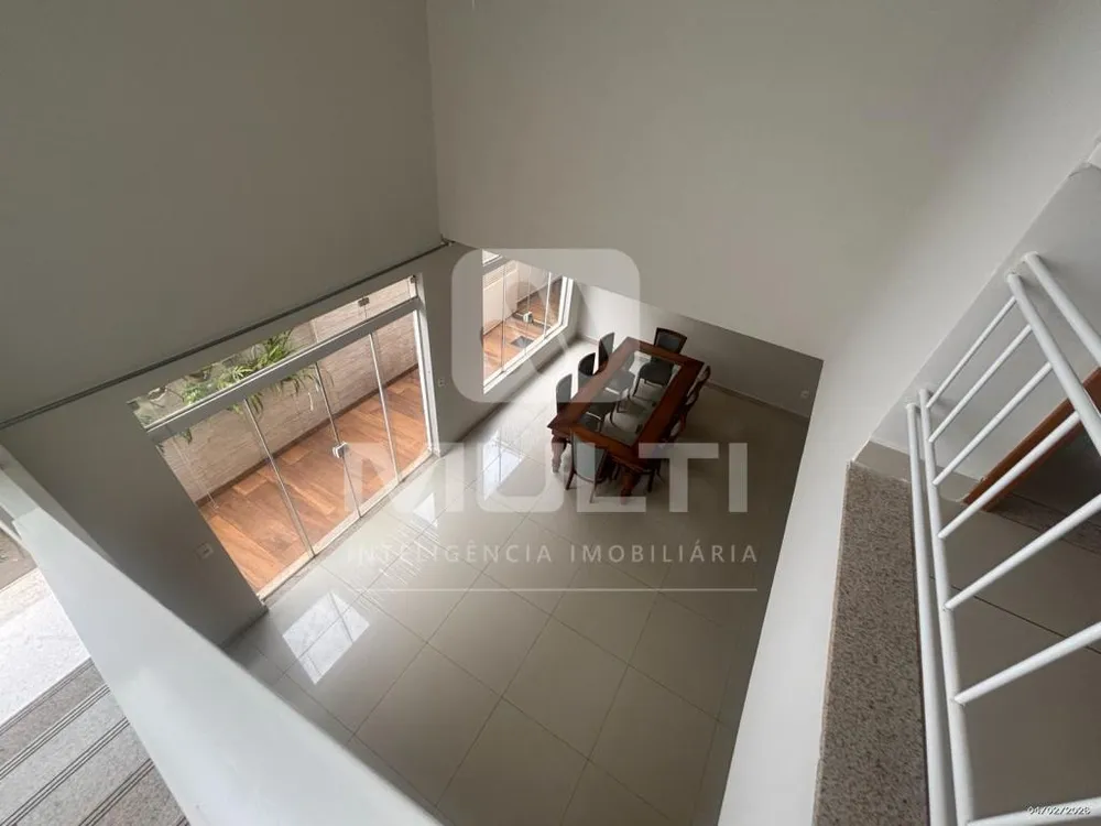 Casa, 4 quartos, 225 m² - Foto 5