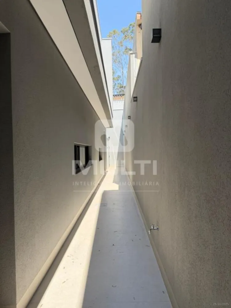 Casa, 3 quartos, 325 m² - Foto 4