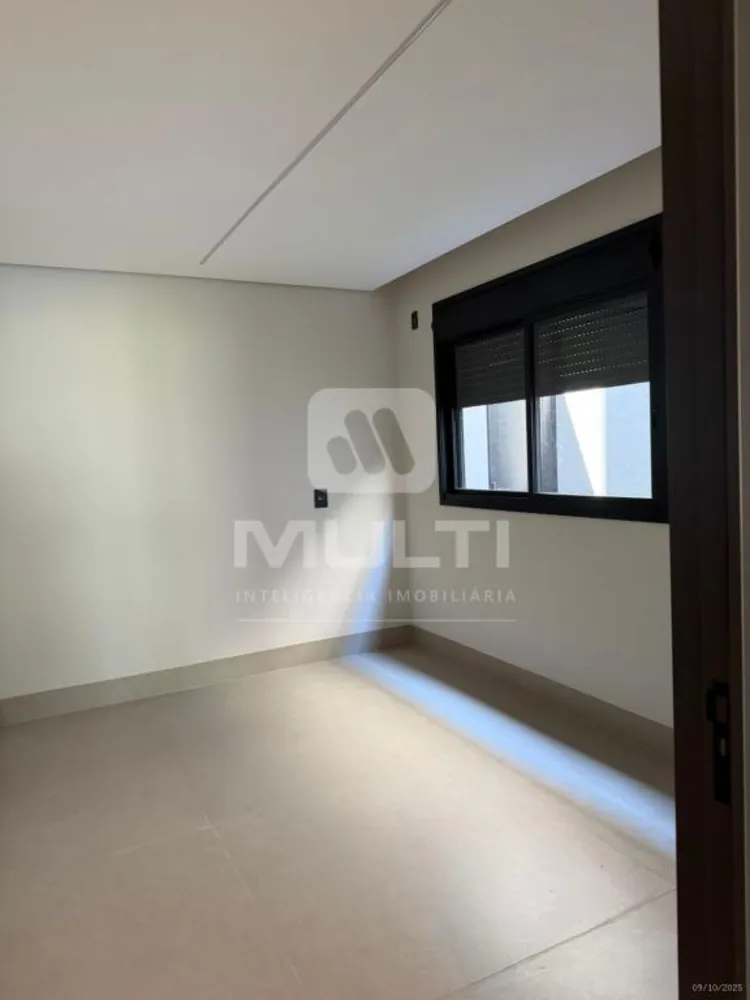 Casa, 3 quartos, 325 m² - Foto 3