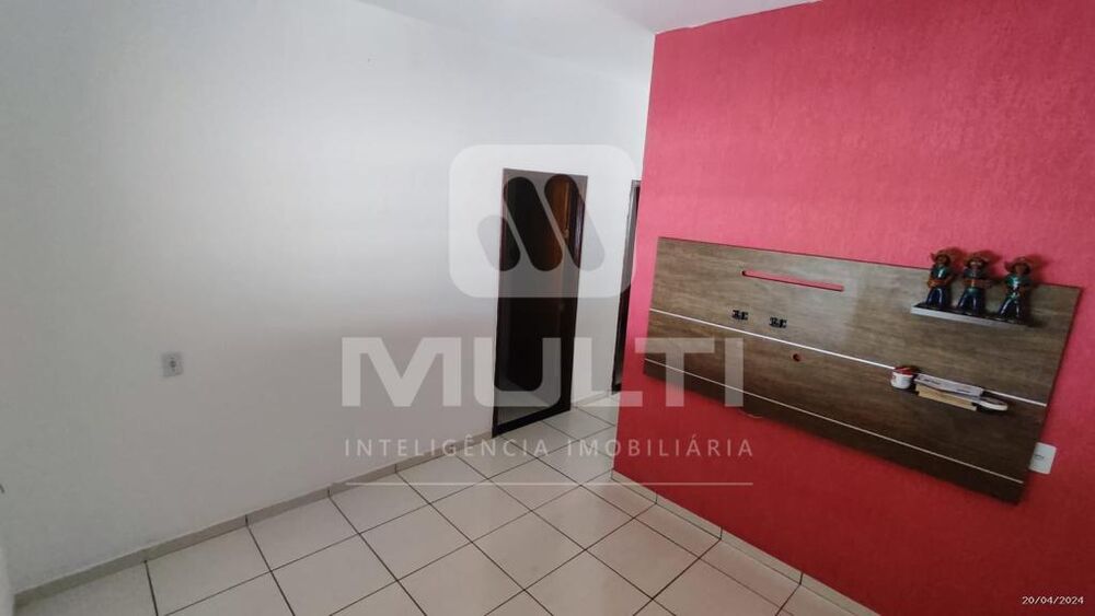 Casa, 3 quartos, 151 m² - Foto 2