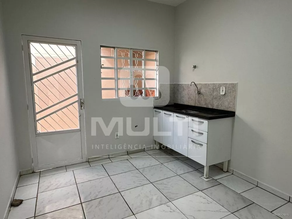 Casa, 2 quartos, 70 m² - Foto 4
