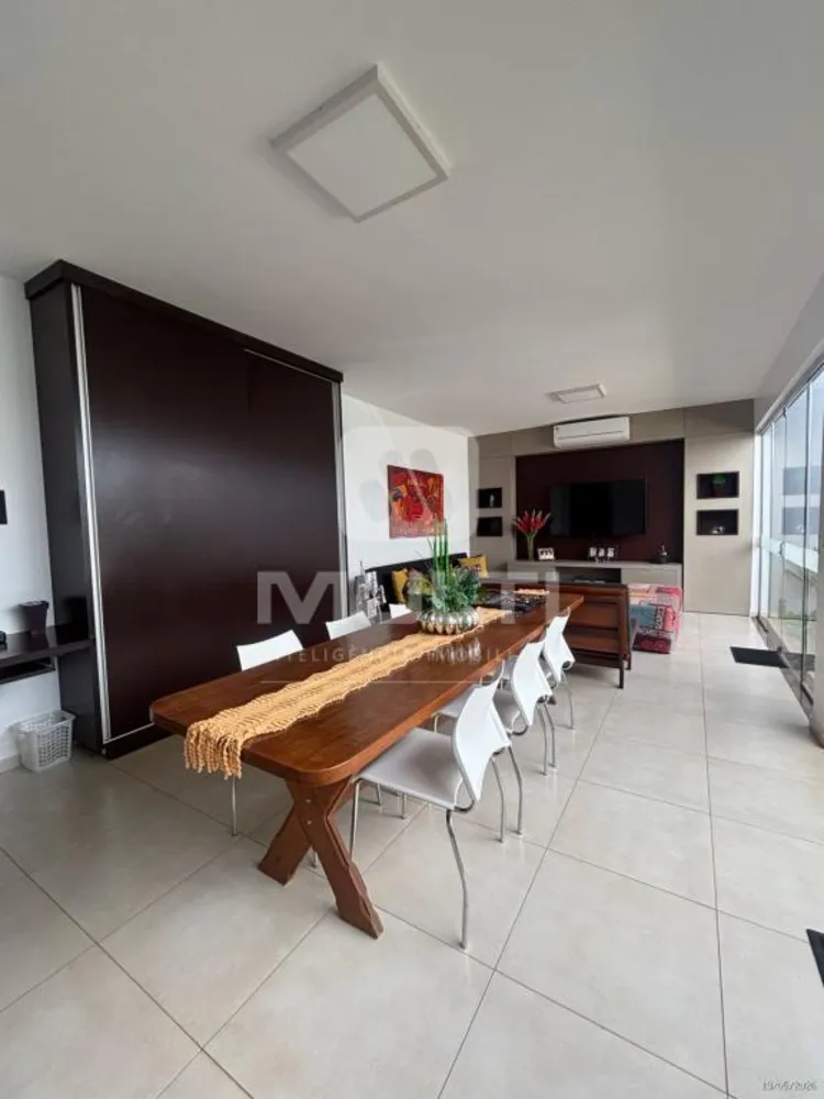 Casa, 6 quartos, 375 m² - Foto 11